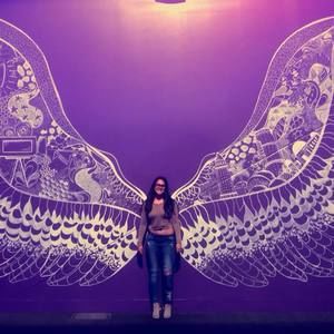 Meet your Posher, Alexis